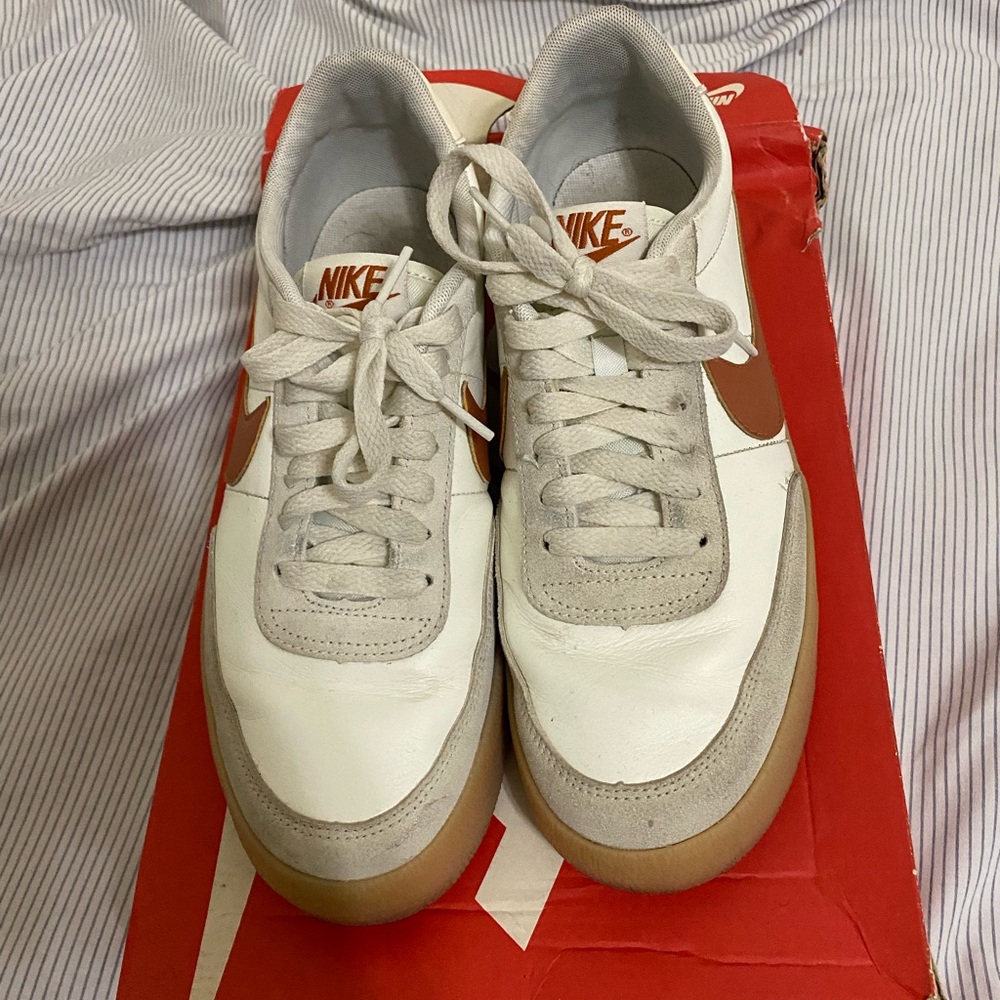 Nike killshots